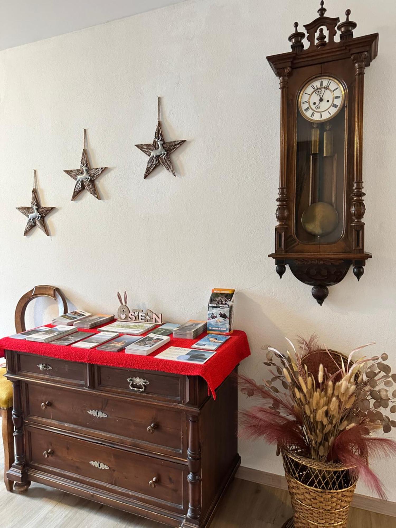 Bed and Breakfast Goldener Adler Scharnitz Exterior foto