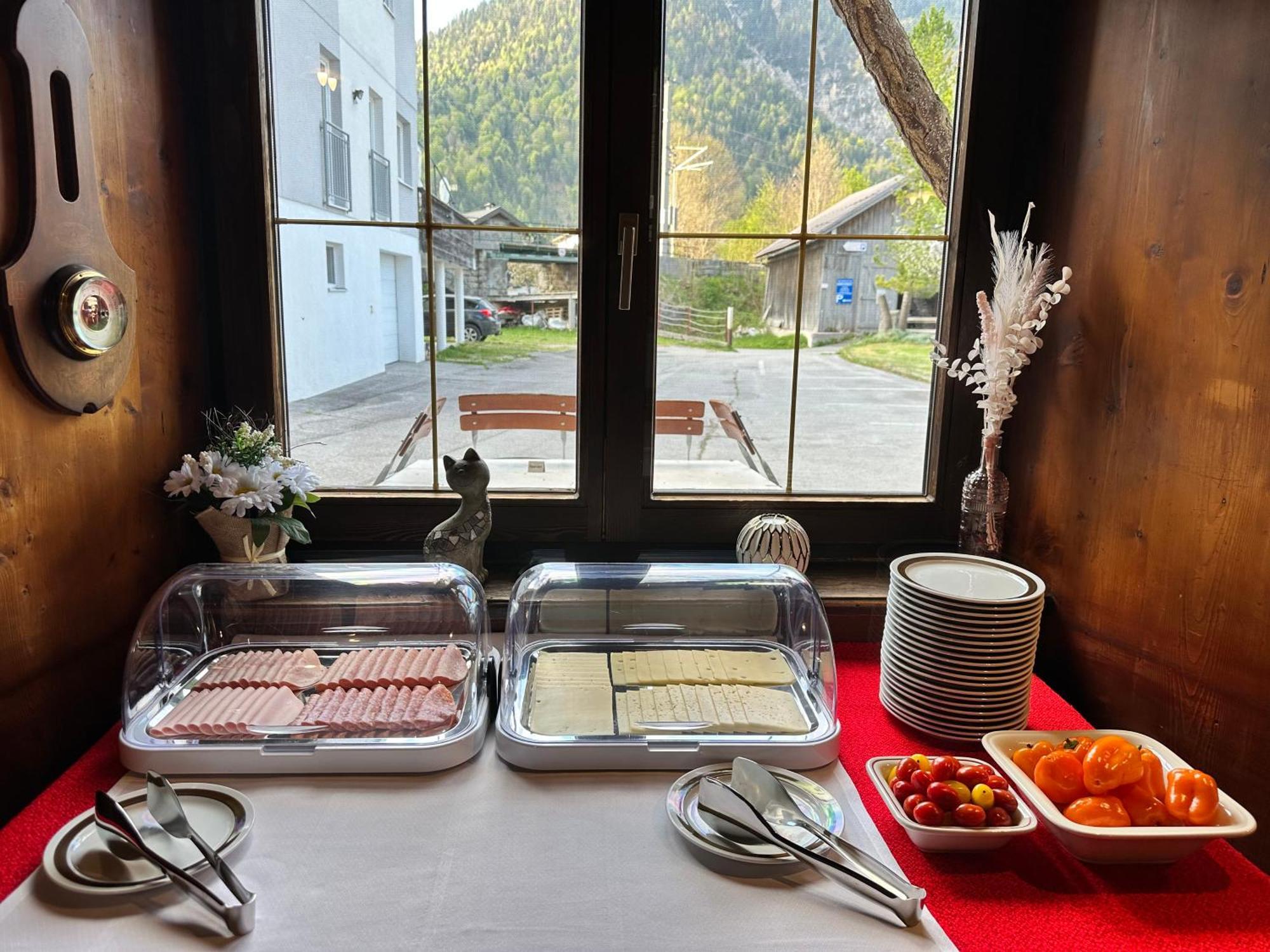 Bed and Breakfast Goldener Adler Scharnitz Exterior foto